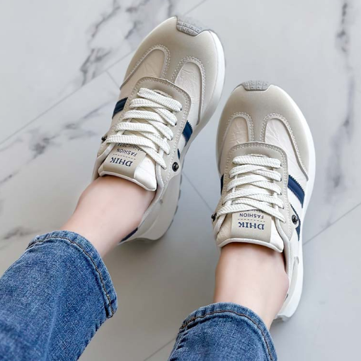 트렌디한 디자인과 완벽한 착용감을 동시에 잡은 스니커즈 1A8ZG2